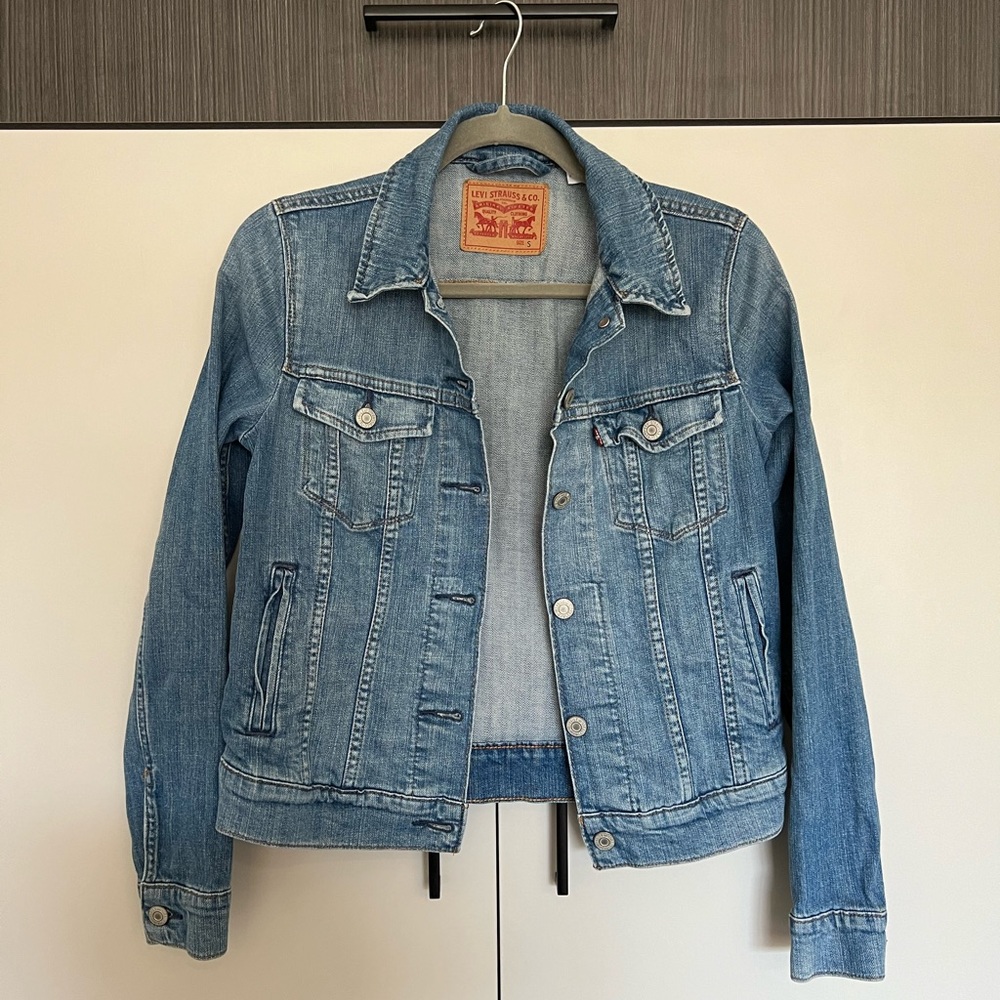 Levi’s Trucker Jean Jacket